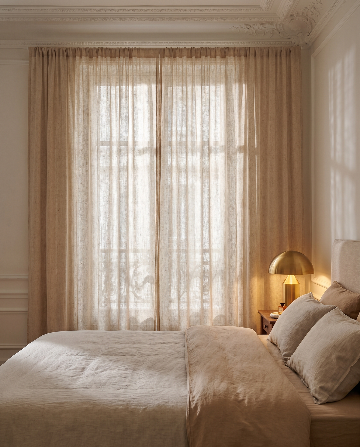 Tamisant Ocrea — dans une chambre