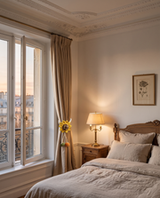 Embrasse Solis — dans une chambre