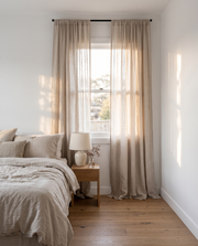 Voilage Linor coloris lin — dans une chambre