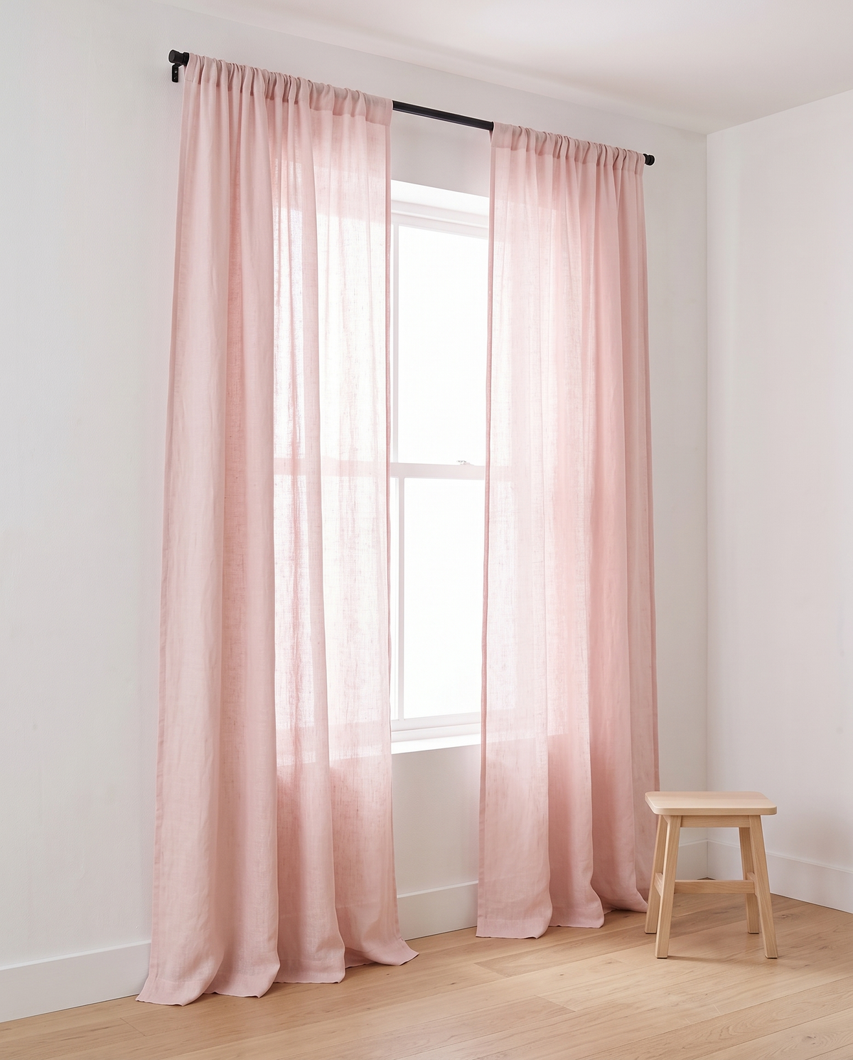 Voilage Linor coloris rose clair